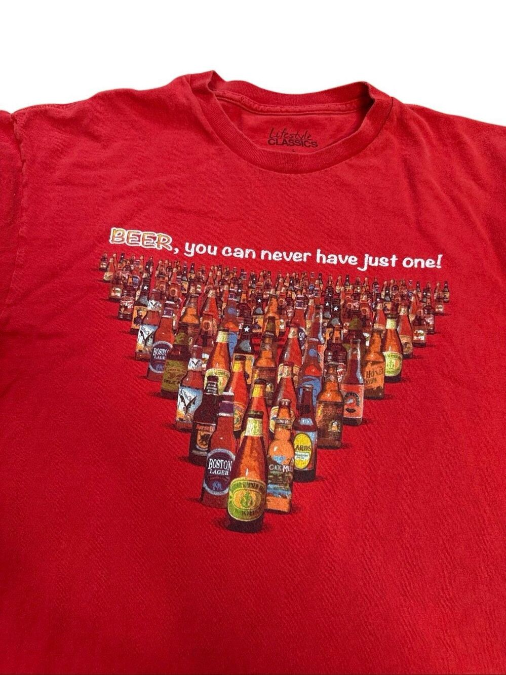 Y2K Vintage Lifestyle Classics Red Graphic Beer Tshirt Large